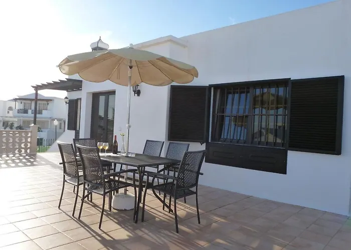 Don Rafael Villa Puerto del Carmen