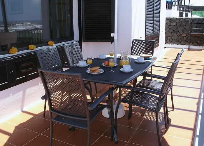 Don Rafael Villa Puerto del Carmen