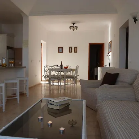 فيلة Don Rafael *