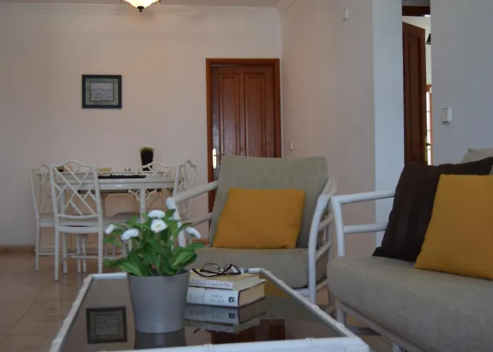 Don Rafael فيلة *